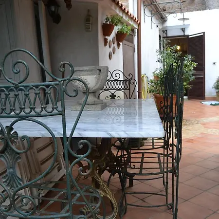 Il Mitreo * Sutri